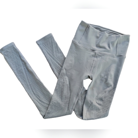Lululemon Womens Reveal Tights Leggings Mindful Motion Carbon Dust size 2, EUC - Picture 4 of 14